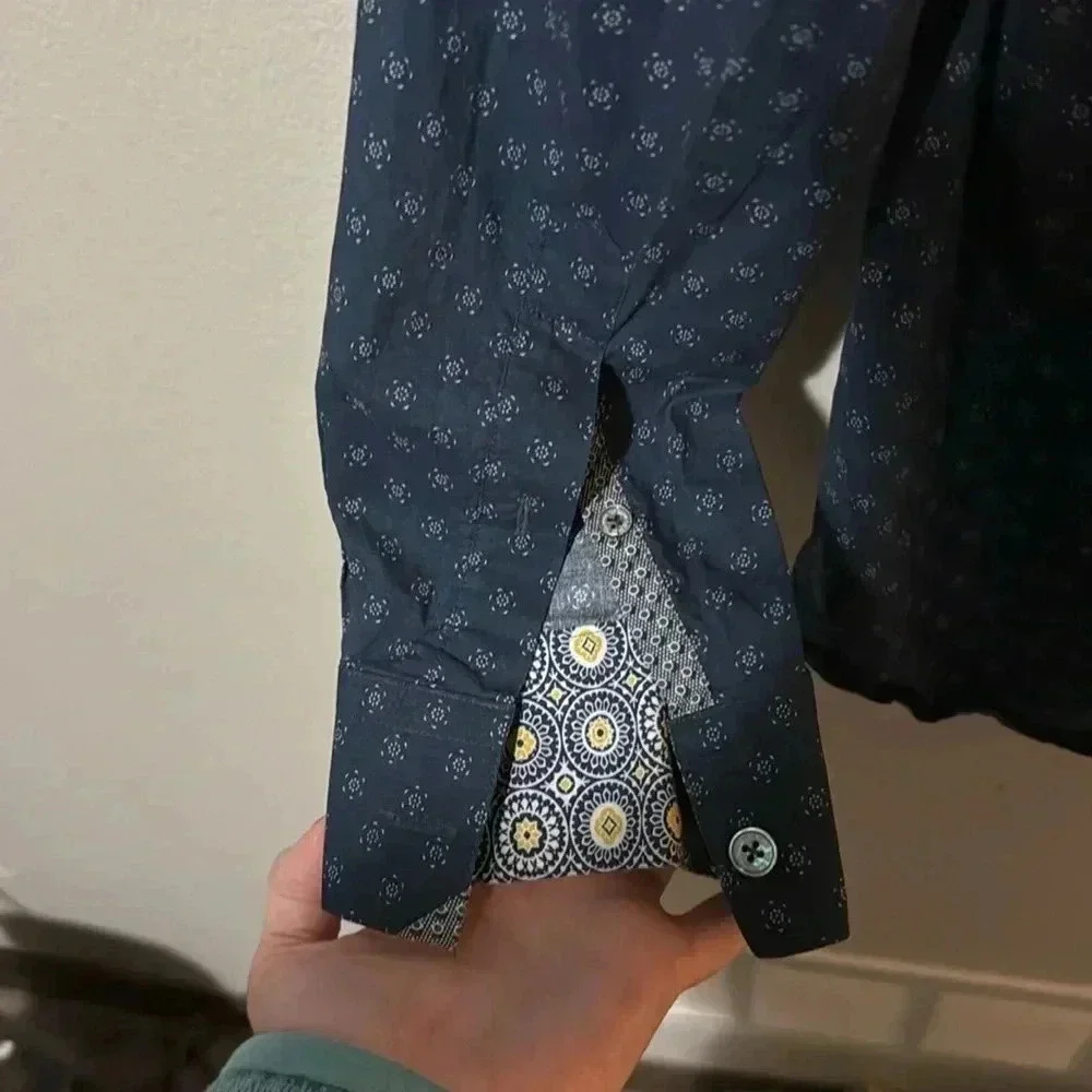 Ted Baker London | 100% Cotton button down, size 5. Navy blue with print. EUC